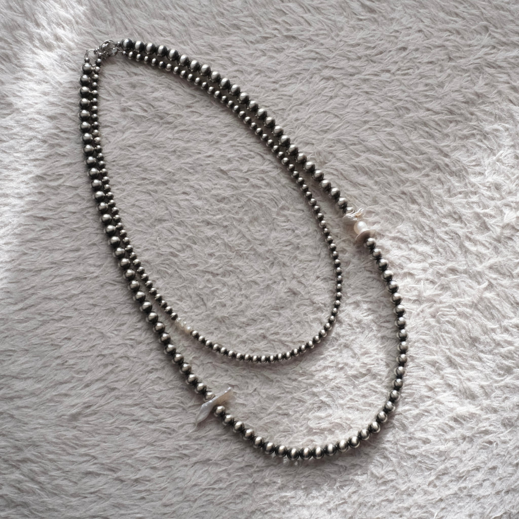 Navajo Pearlネックレス